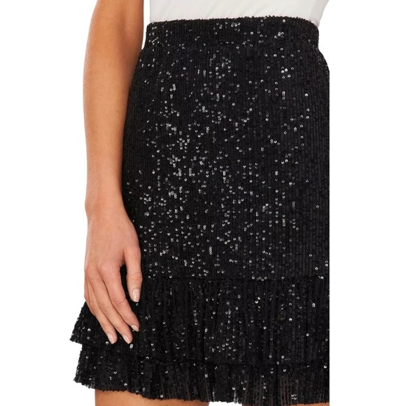 CECE Sequined A Line Mini Skirt - Picture 5 of 6